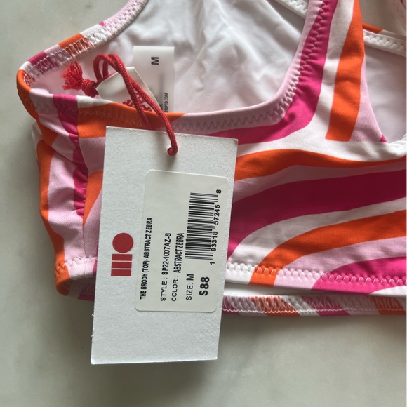 Solid & Striped Brody Bikini Top - Picture 3 of 4